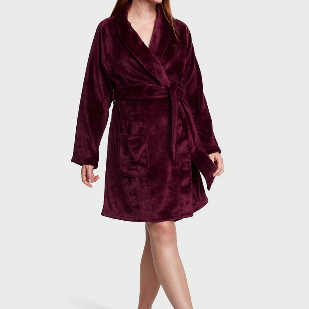 72. NWT Victoria's Secret Burgundy Plush Robe